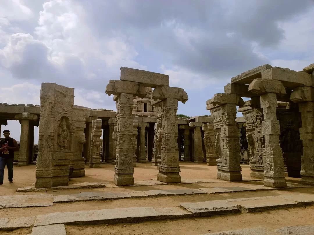 7 seven woders of lepakshi
